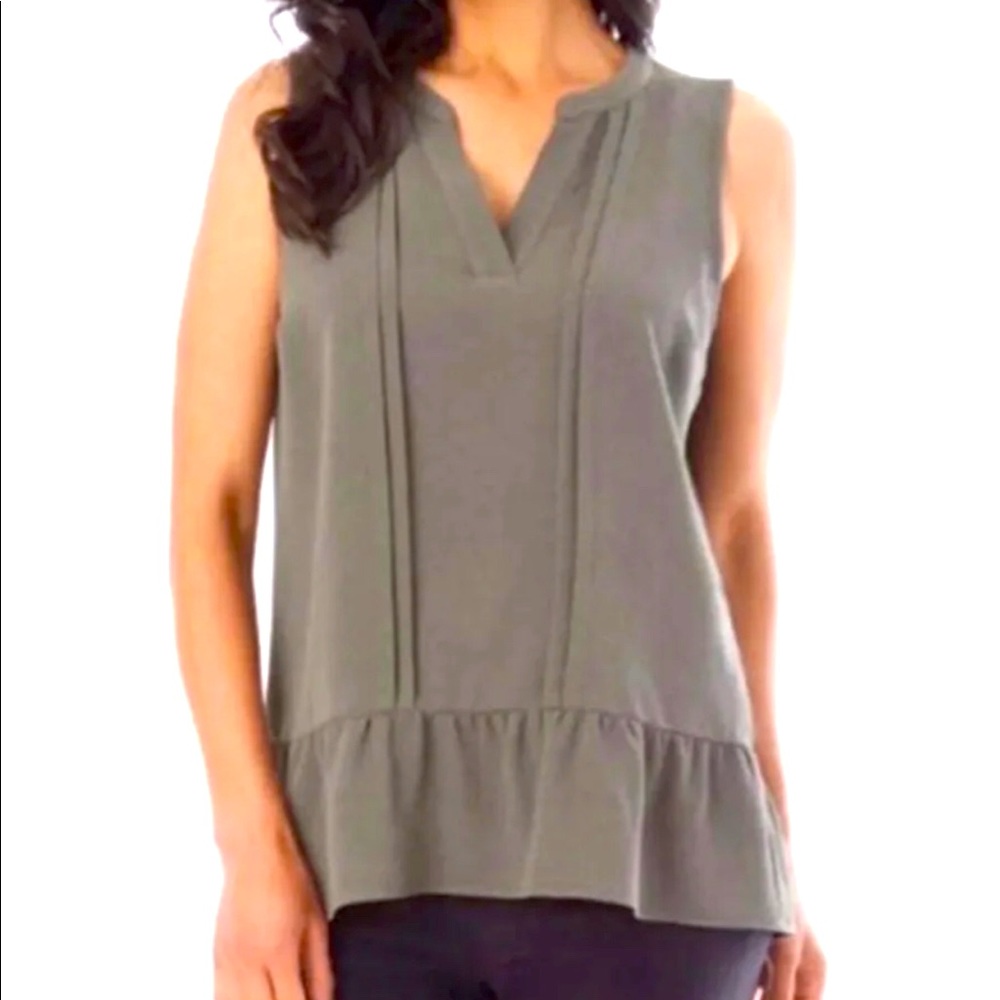 Women's Tan Pleated Ruffle Sleeveless Top Small NWT
